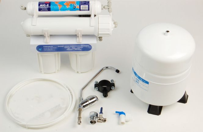 Hovedbilde Vannrenser AquaPro 604 RO m/ 4 liters tank